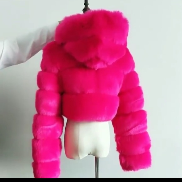 Fur jacket 😍 - Picture 2 of 3